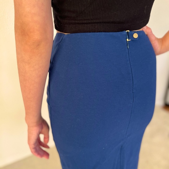 Diane Von Furtsenberg pencil skirt - Picture 2 of 5